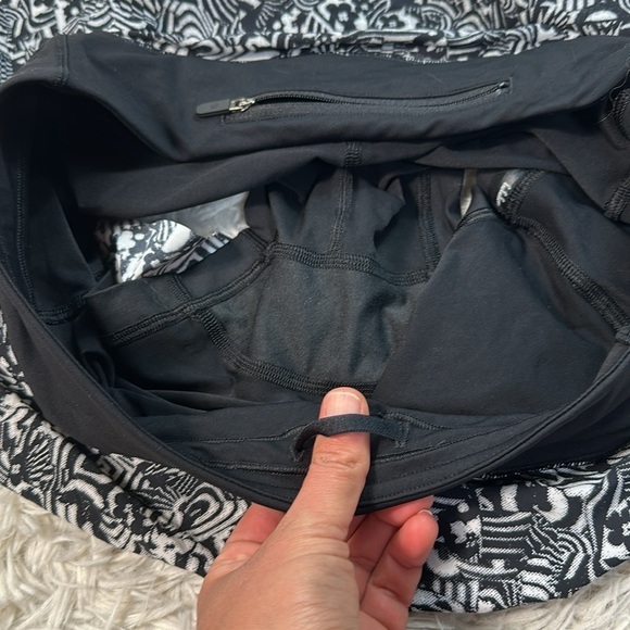 Lululemon Quick Pace Skirt (13") - Picture 4 of 6